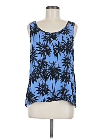 Attention Sleeveless Blouse (view 1)