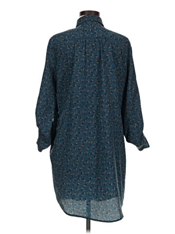 Ann Taylor LOFT Outlet Casual Dress (view 2)