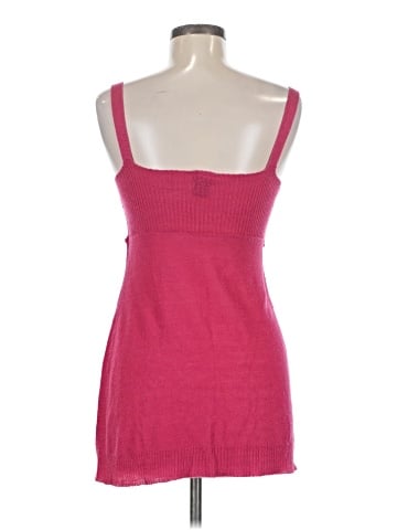 Vanity Sleeveless Top (view 2)