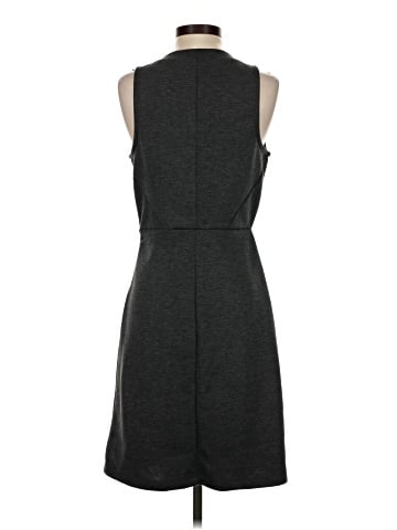 Old Navy Casual Dress (view 2)
