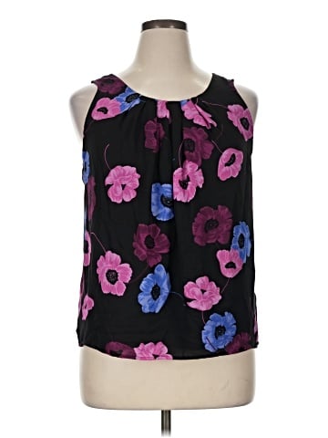 Elle Sleeveless Blouse (view 1)