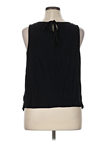 Elle Sleeveless Blouse (view 2)