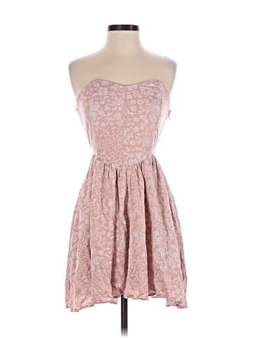 Forever 21 Casual Dress (view 1)