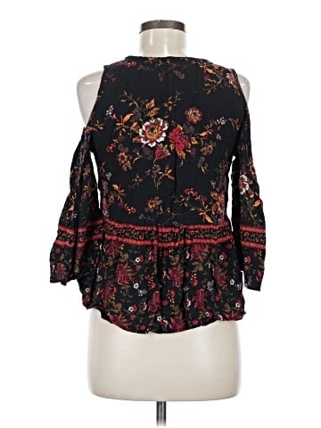 Xhilaration 3/4 Sleeve Blouse (view 2)