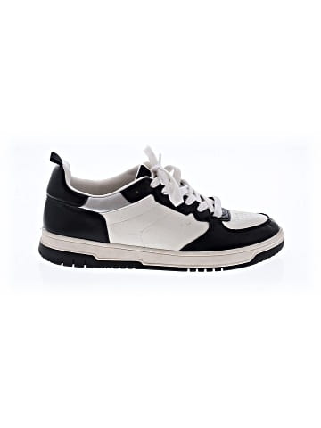 No Boundaries Sneakers (view 1)