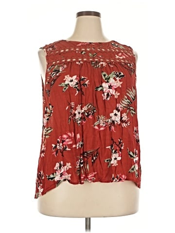 Maurices Sleeveless T-Shirt (view 1)
