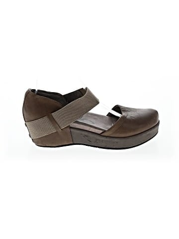 Assorted Brands Wedges (view 1)