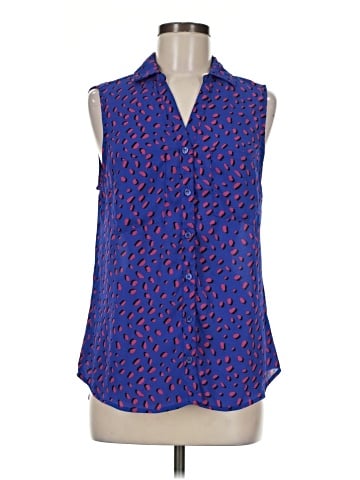 Massini Sleeveless Button-Down Shirt (view 1)