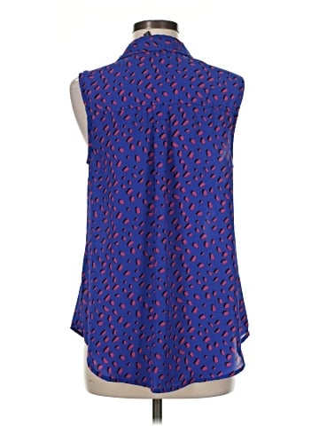 Massini Sleeveless Button-Down Shirt (view 2)