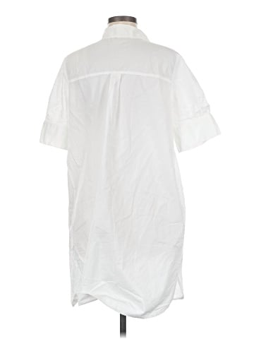 Old Navy Casual Dress (view 2)