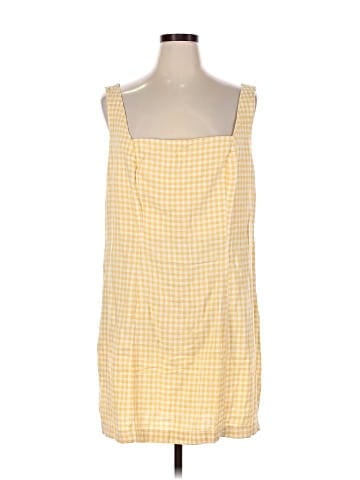 Old Navy Casual Dress (view 1)