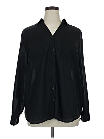 Maurices Long Sleeve Button-Down Shirt (view 1)