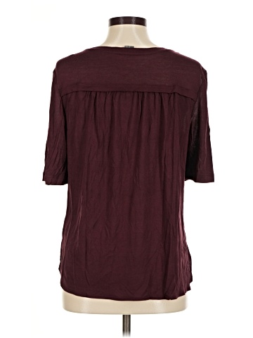 Vince. Short Sleeve Top (view 2)