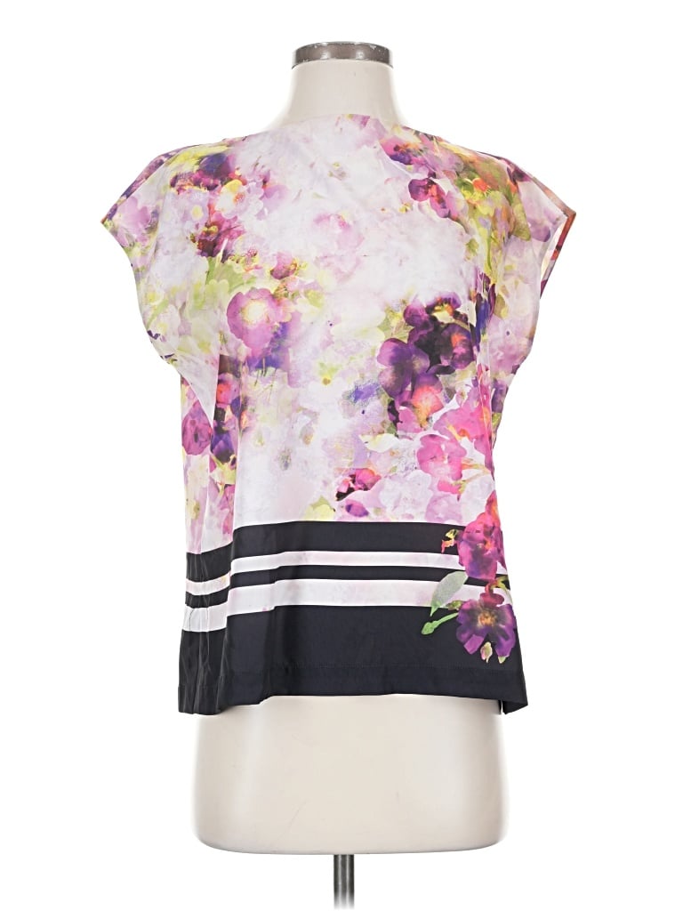 Pre-owned Liz Claiborne Sleeveless T-shirt In Ivory