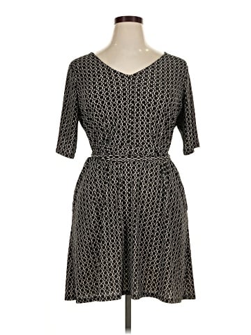 Apt. 9 Casual Dress (view 1)