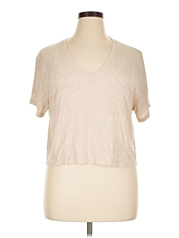 American Eagle Outfitters Short Sleeve T-Shirt (view 1)
