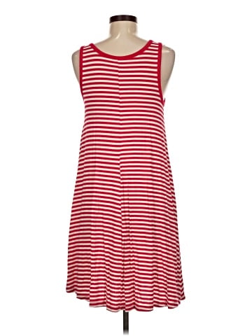 Old Navy Casual Dress (view 2)