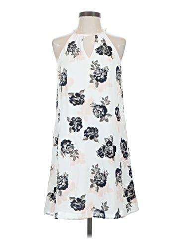 Candie's Casual Dress (view 1)