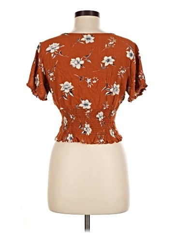 Paper Crane Short Sleeve Blouse (view 2)