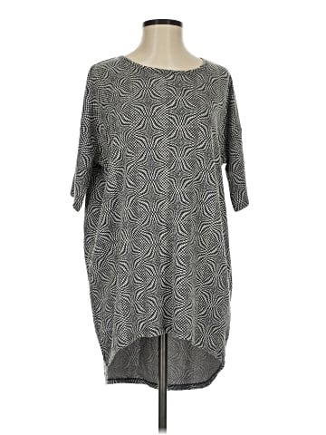 Lularoe Kimono (view 1)