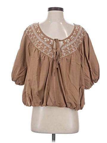 Festi 3/4 Sleeve Blouse (view 1)