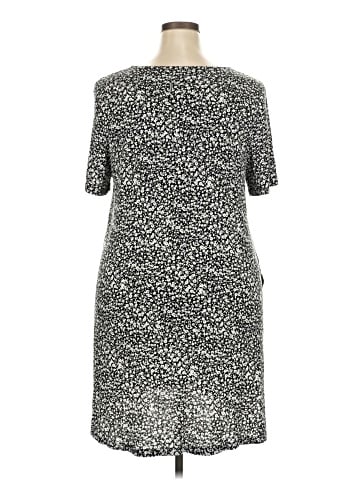 Simply Vera Vera Wang Casual Dress (view 2)