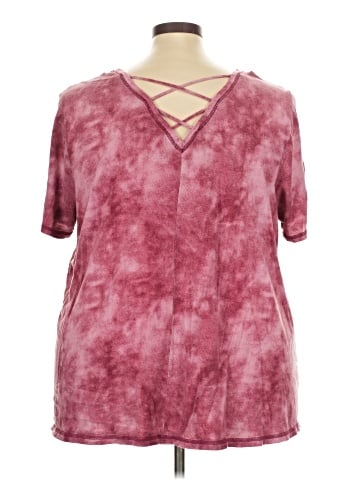 Catherines Short Sleeve Top (view 2)
