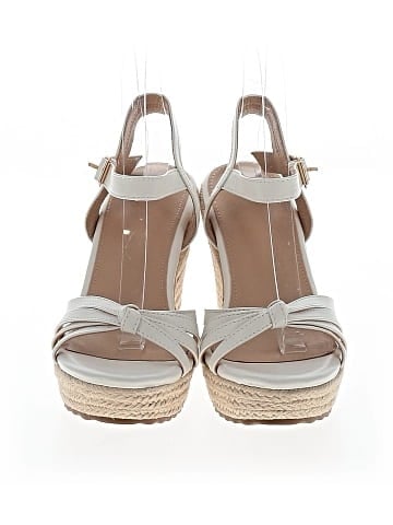 Unbranded Wedges (view 2)