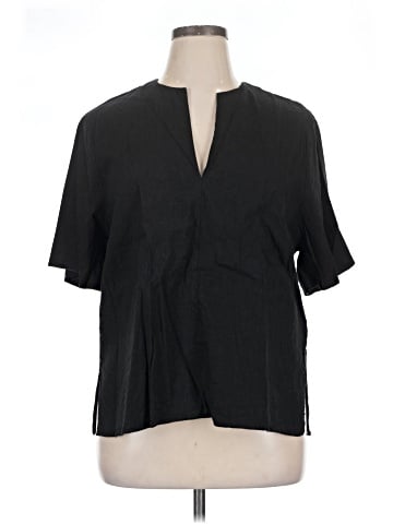 Vince. Short Sleeve Blouse (view 1)