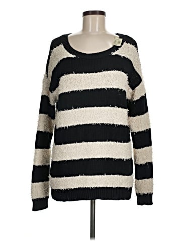 American Eagle Outfitters Pullover Sweater (view 1)