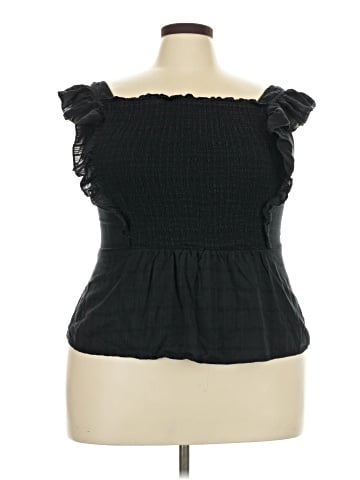 Old Navy Sleeveless Blouse (view 1)