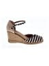 White Mountain Tan Wedges Size 6 - photo 1