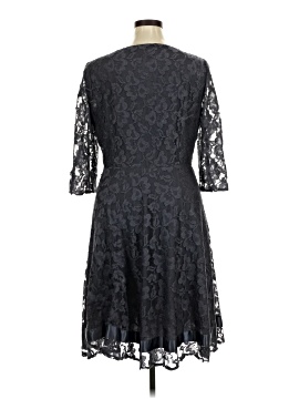 london dresses The Lea Maxi Dress in Black and Blush – Solace London