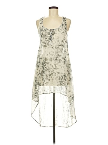 A'gaci Sleeveless Blouse (view 1)