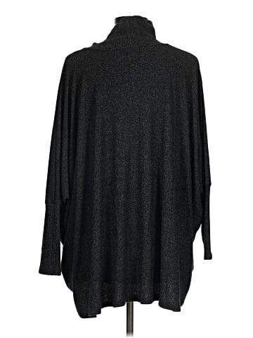 Amadi Poncho (view 2)