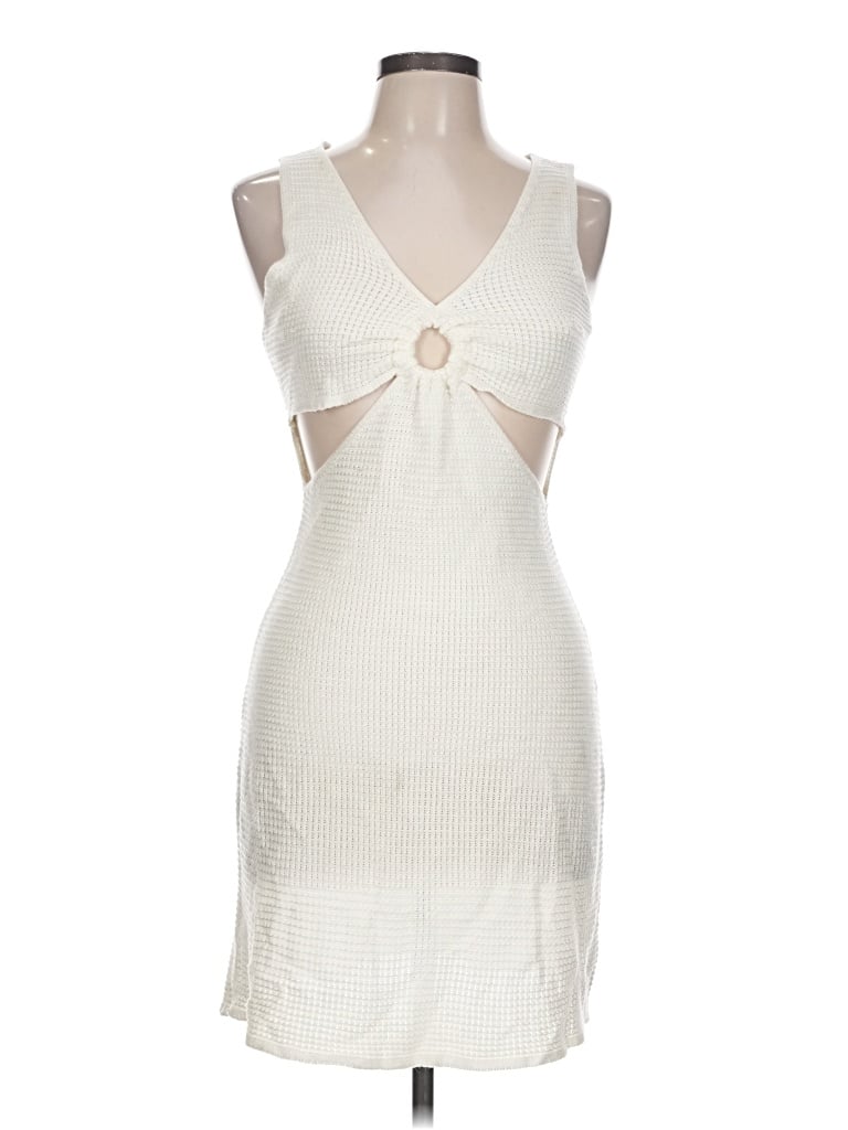 Pre-owned Madden Nyc Cocktail Dress In Ivory