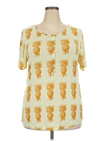 Kate Quinn Organics Short Sleeve T-Shirt (view 1)