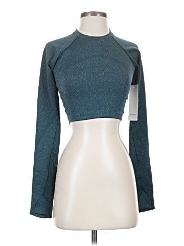 Lululemon Athletica Long Sleeve T-Shirt (view 1)