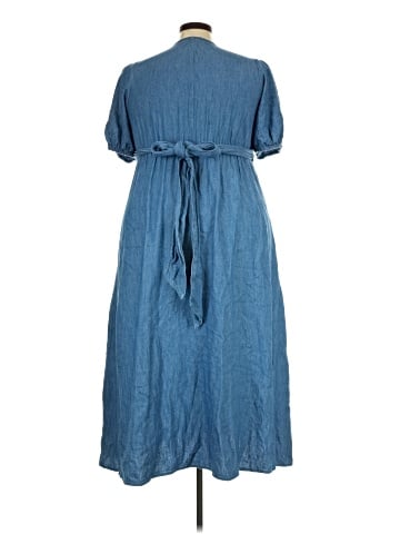 Old Navy Casual Dress (view 2)
