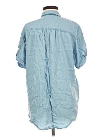Cato Short Sleeve Button-Down Shirt (view 2)