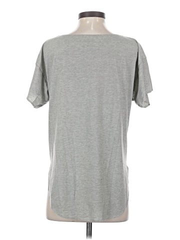 Uniqlo Short Sleeve T-Shirt (view 2)
