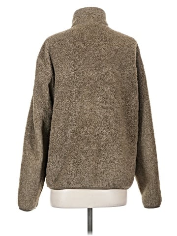 Uniqlo Fleece (view 2)