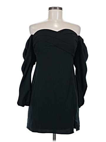 Abercrombie & Fitch Cocktail Dress (view 1)