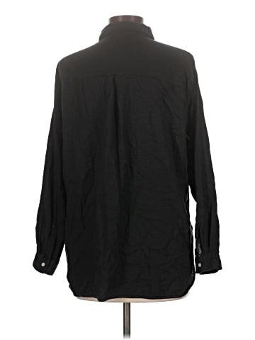 Old Navy Long Sleeve Button-Down Shirt (view 2)