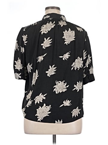 T Tahari Short Sleeve Blouse (view 2)