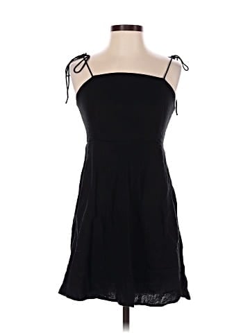 Old Navy Cocktail Dress (view 1)