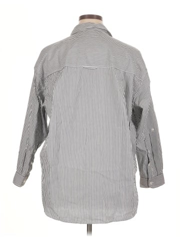 Gloria Vanderbilt 3/4 Sleeve Button-Down Shirt (view 2)