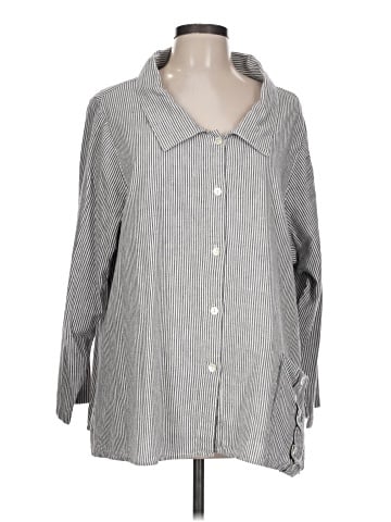 Tulip 3/4 Sleeve Button-Down Shirt (view 1)