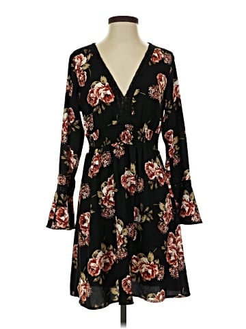 Xhilaration Casual Dress (view 1)