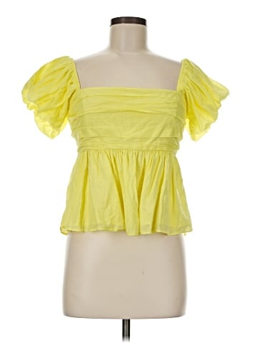Abercrombie & Fitch Short Sleeve Top (view 1)